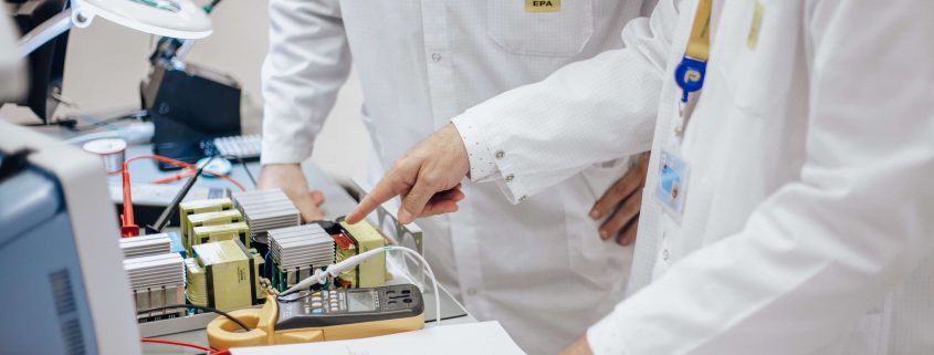 Custom Products - Power supplies equipment - We design and manufacture innovative, efficient, ruggerized and reliable solutions